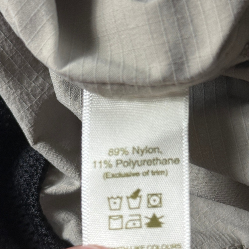 Vintage Tilley Hiking Cargo Pants Women's Sz 8 Tan Khaki Made in Canada Straight - Picture 10 of 14